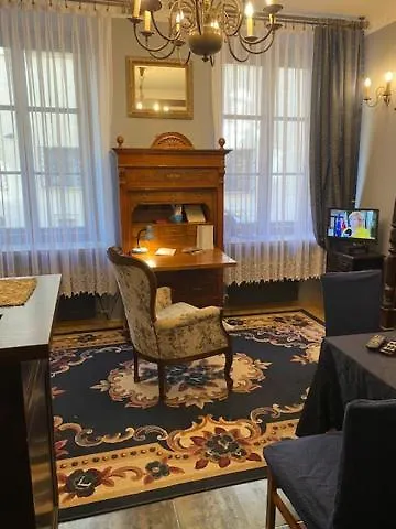 Krzywe Koło 2-4 M 1 Warszawa